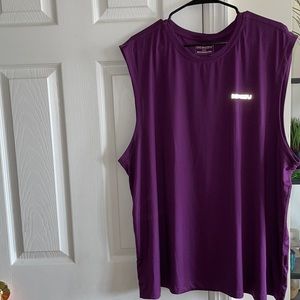 Demozu mens muscle shirt.